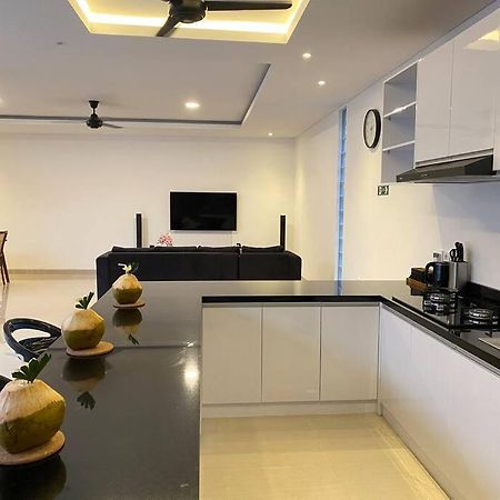 Villa Akmali Umalas 2Br With Private Pool & Jacuzzi Canggu Esterno foto