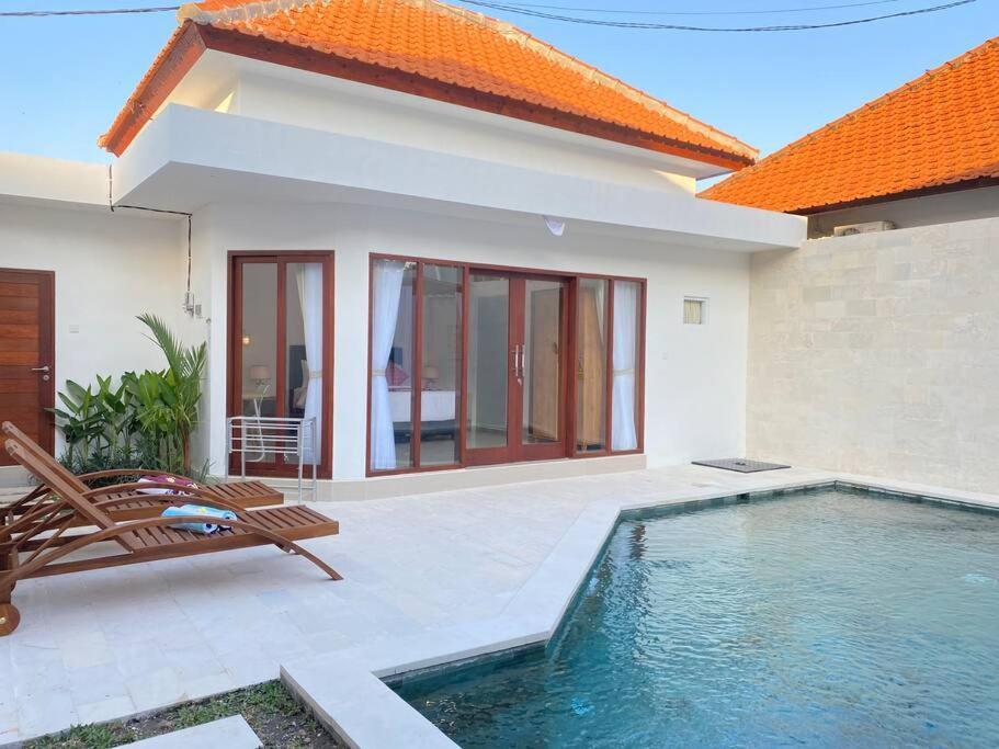 Villa Akmali Umalas 2Br With Private Pool & Jacuzzi Canggu Esterno foto